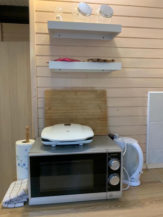 Lili Apartment Brezice Bagian luar foto