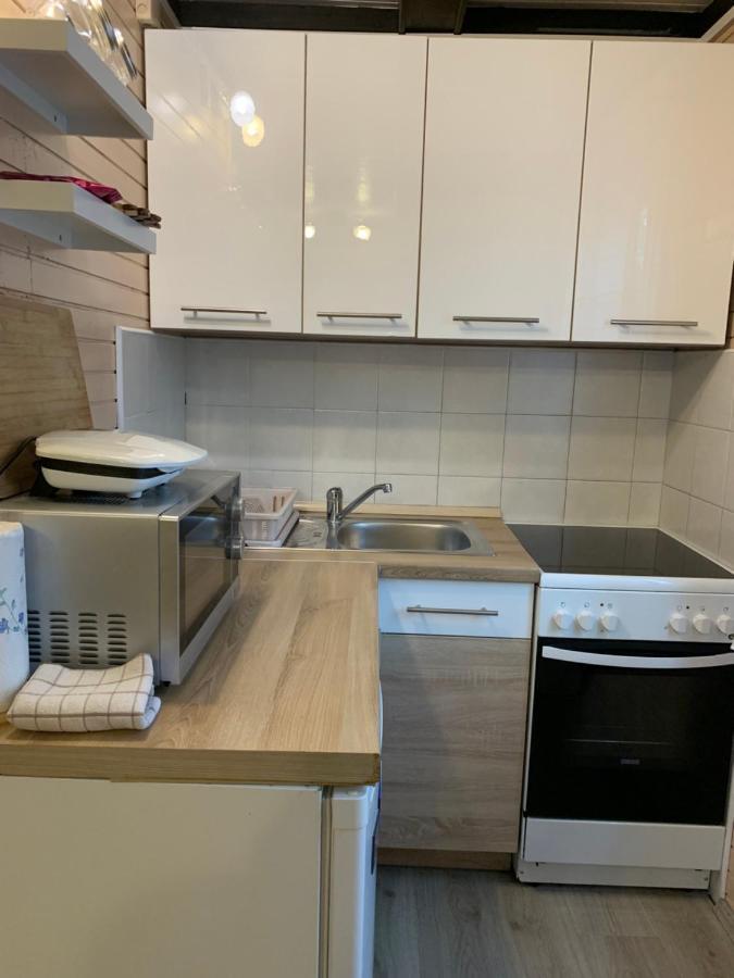 Lili Apartment Brezice Bagian luar foto